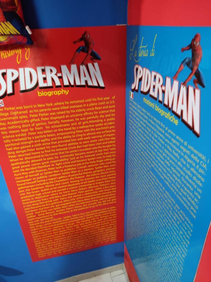 Hotel Spiderman House Catania Esterno foto