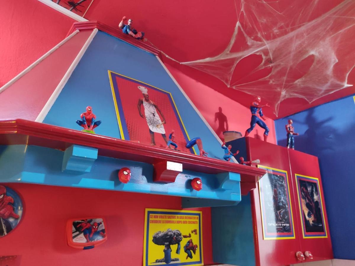 Hotel Spiderman House Catania Esterno foto