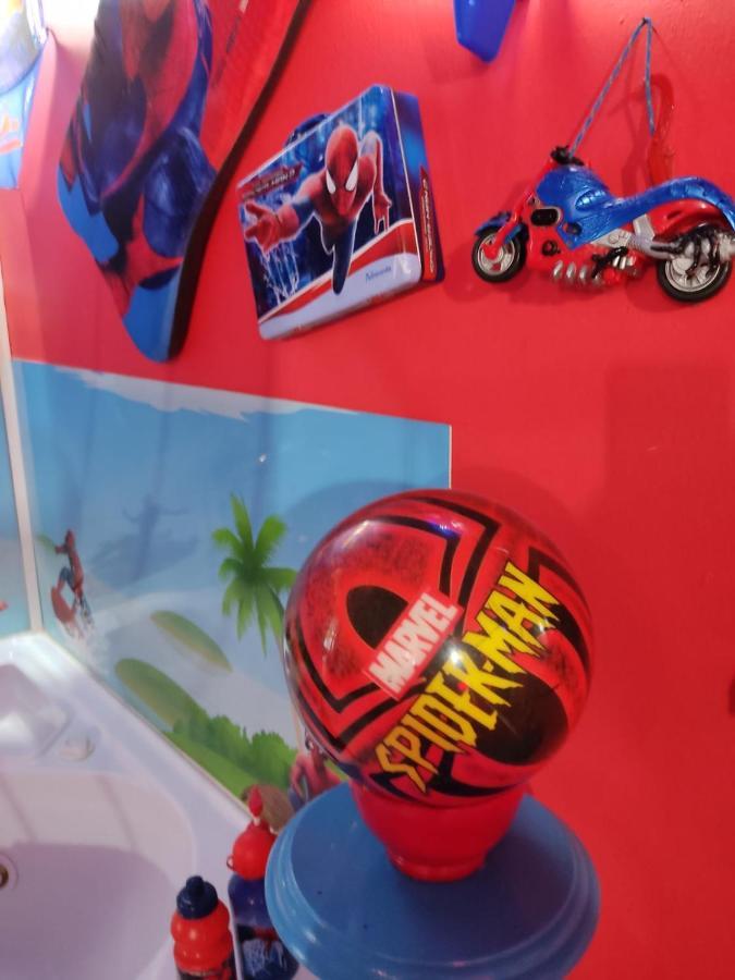 Hotel Spiderman House Catania Esterno foto